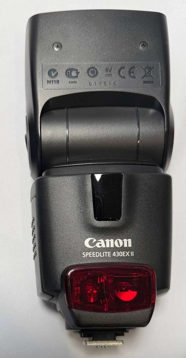 Canon Speedlite 430EX II Flash for DSLR Cameras