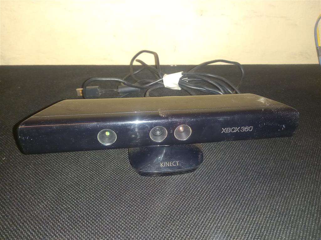 Xbox 360 Kinect Sensor