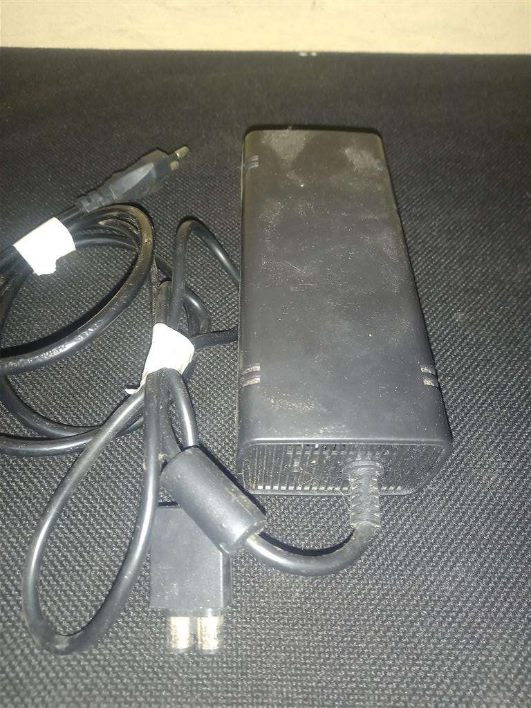 Xbox 360 Slim Power supply (generic)