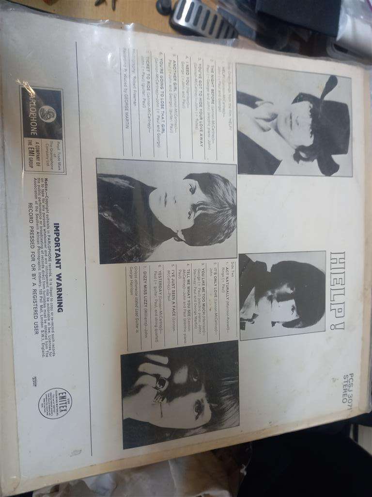 The beatles help vinyl