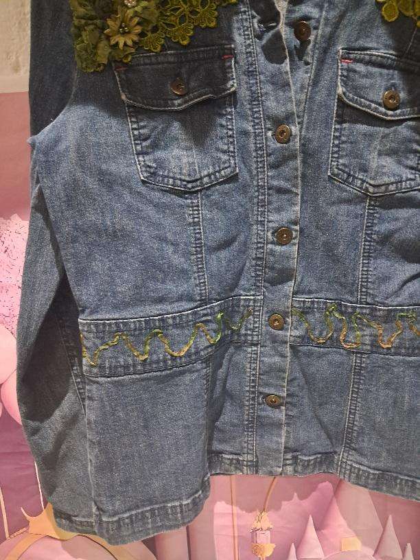 Denim Jacket : Small
