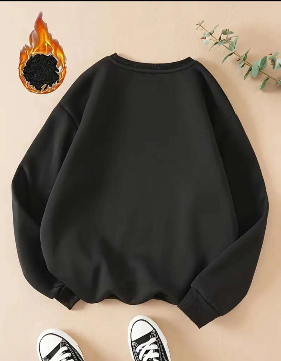 Black sweater : Size: XXL