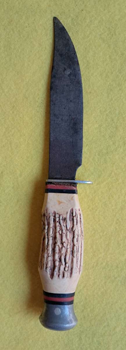 Knife- Hunting Dagger with "bone" handle