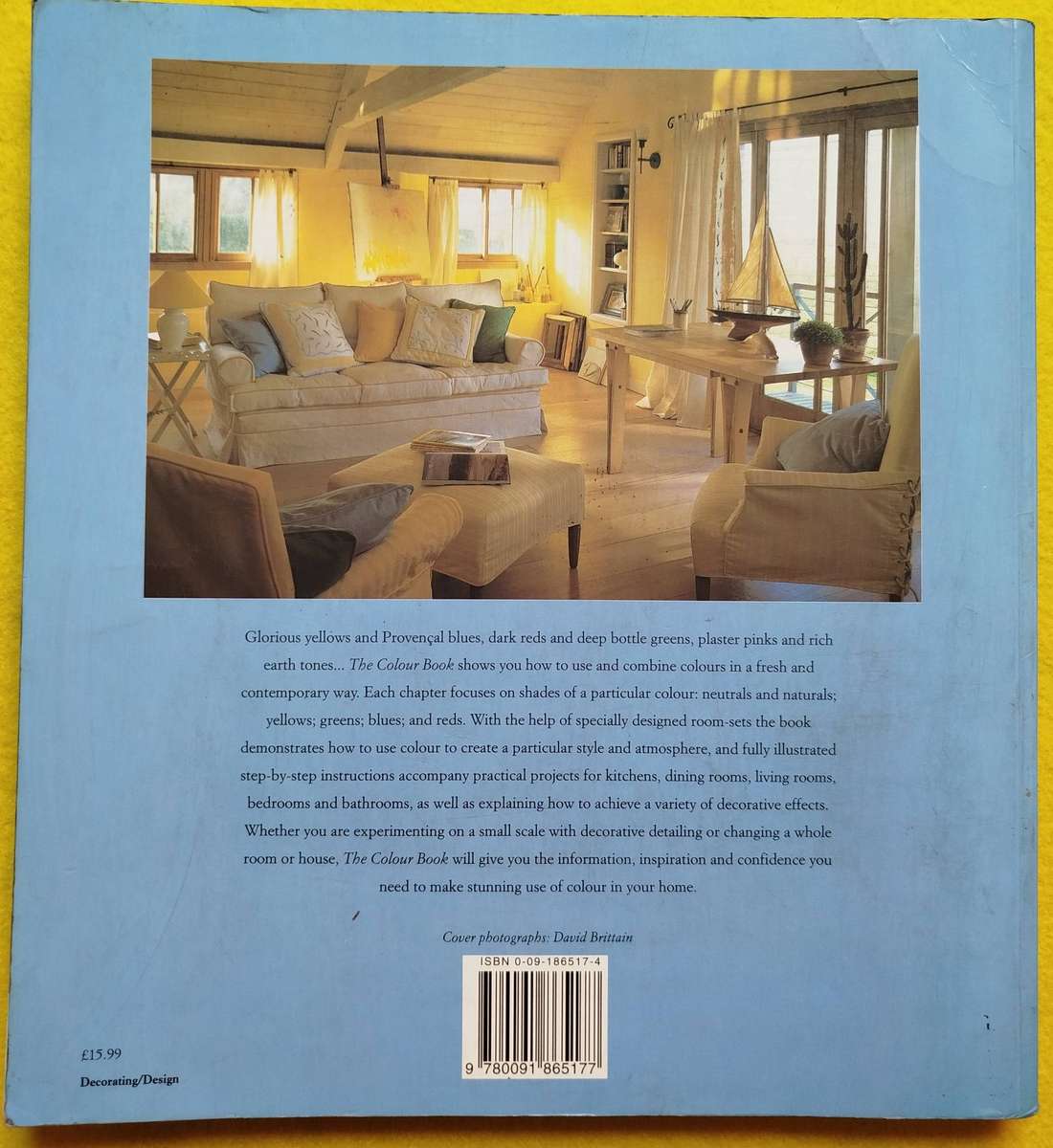 The Colour Book - Laura Ashley