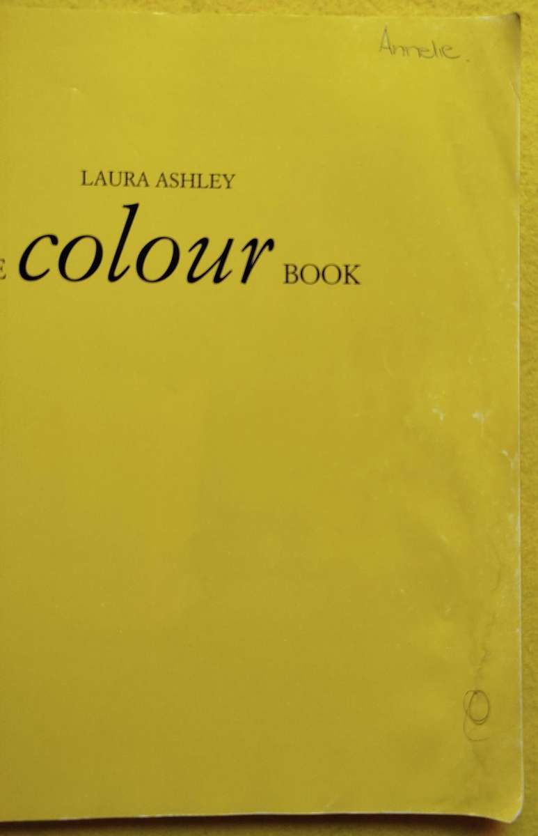 The Colour Book - Laura Ashley