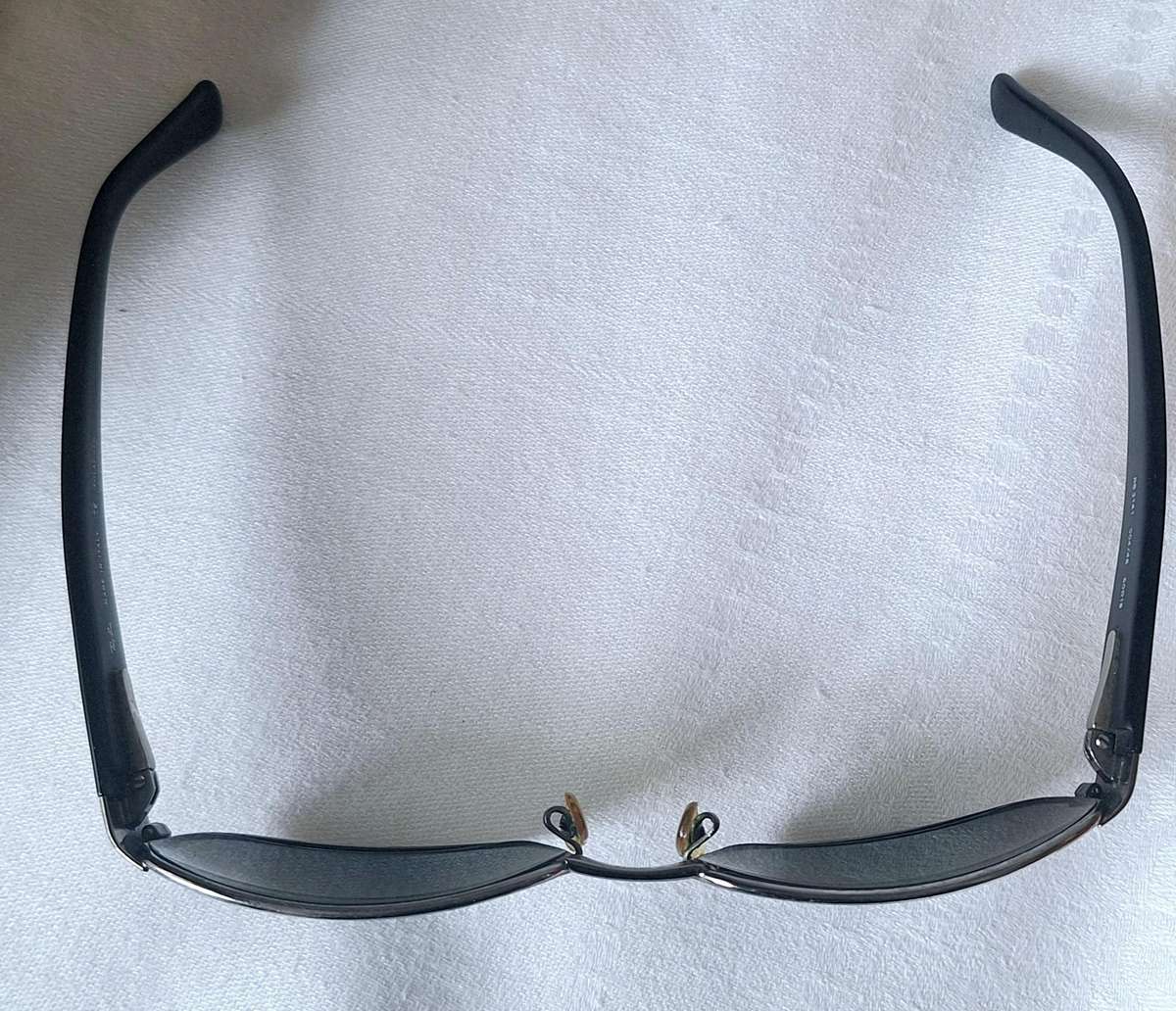 Ray-Ban Vintage Authentic Polycarbonate Gunmetal POLARIZED Oval Mens Large Sporty Sunglasses(unisex