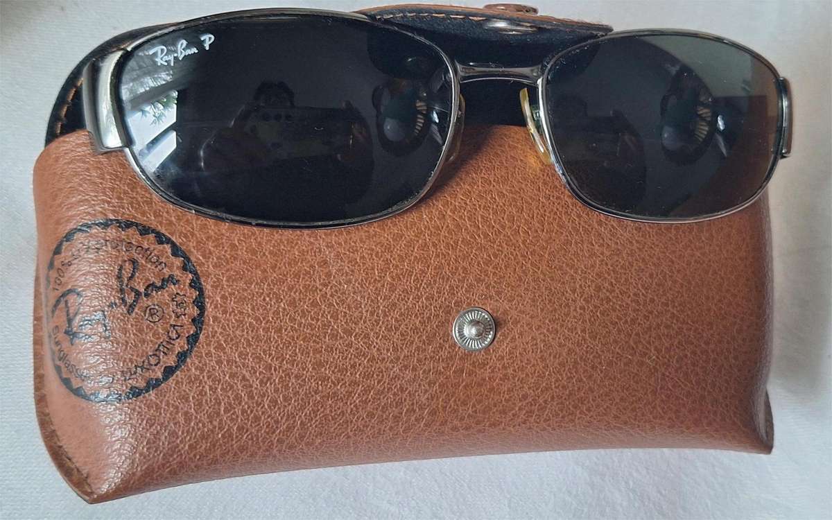 Ray-Ban Vintage Authentic Polycarbonate Gunmetal POLARIZED Oval Mens Large Sporty Sunglasses(unisex