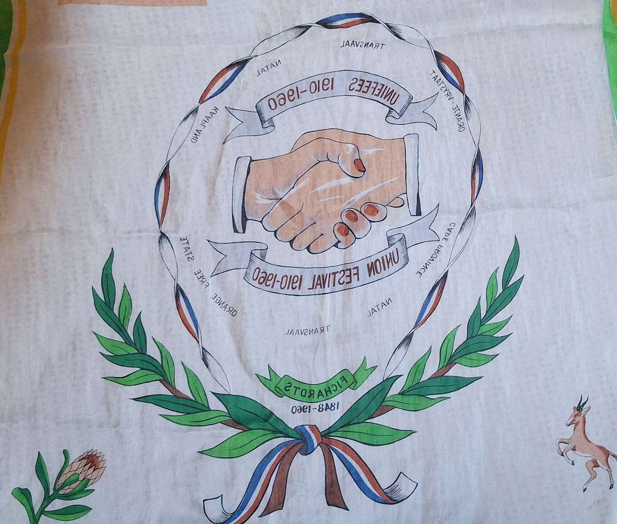 Memorabilia: Vintage very scarce Uniefees 1910 - 1960 silk scarve