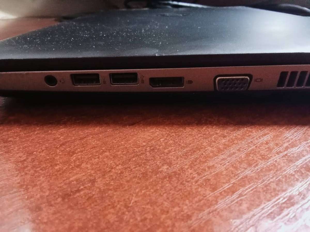 HP ProBook 650 G1 (Intel i5, 500GB WD Blue SSD & 12GB RAM) 15.6 Inch Laptop come with laptop bag