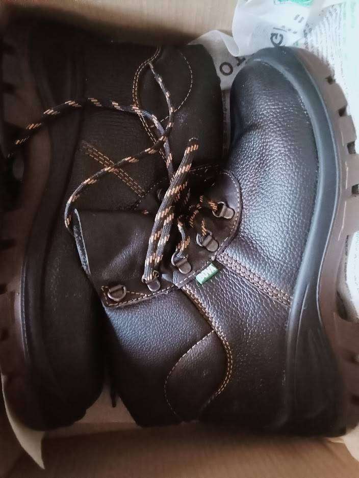 Bova Neoflex Safety Boot new size 9