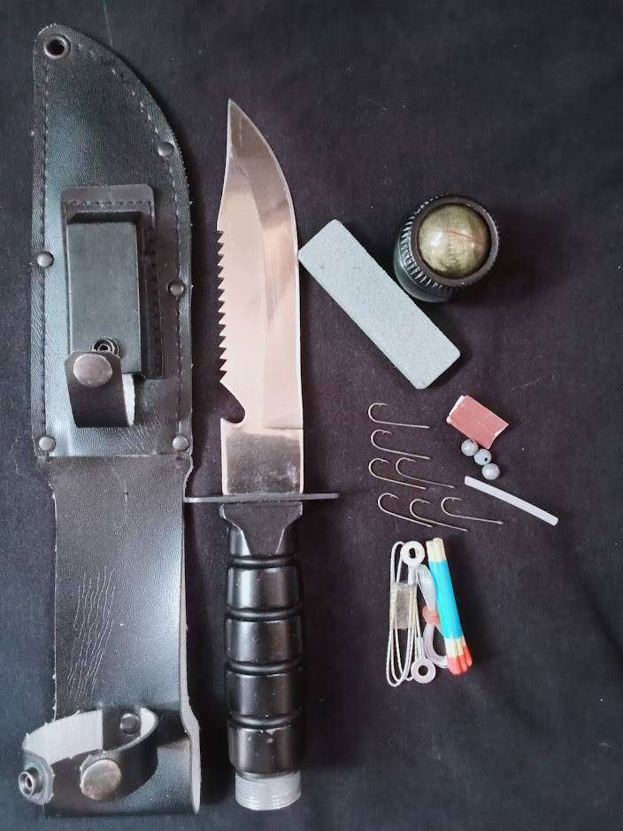 Rambo Style Survival Knife Kit 80s