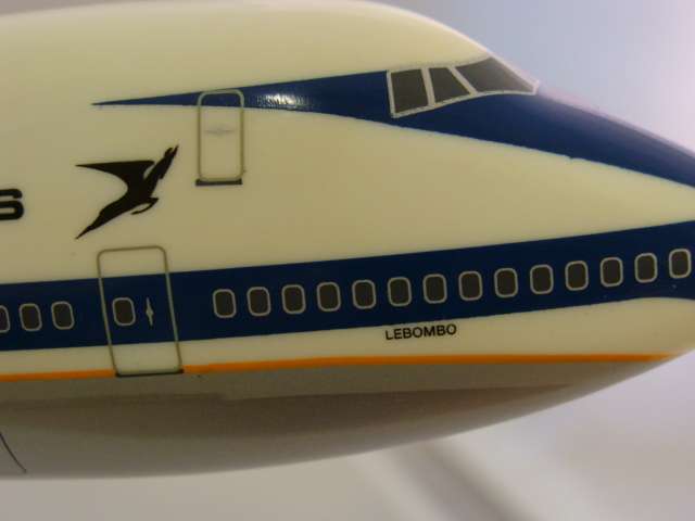 South African Airways ZS-SAN "Lebombo" B747-200 Snap-Fit Plastic Scale 1/200 MIB