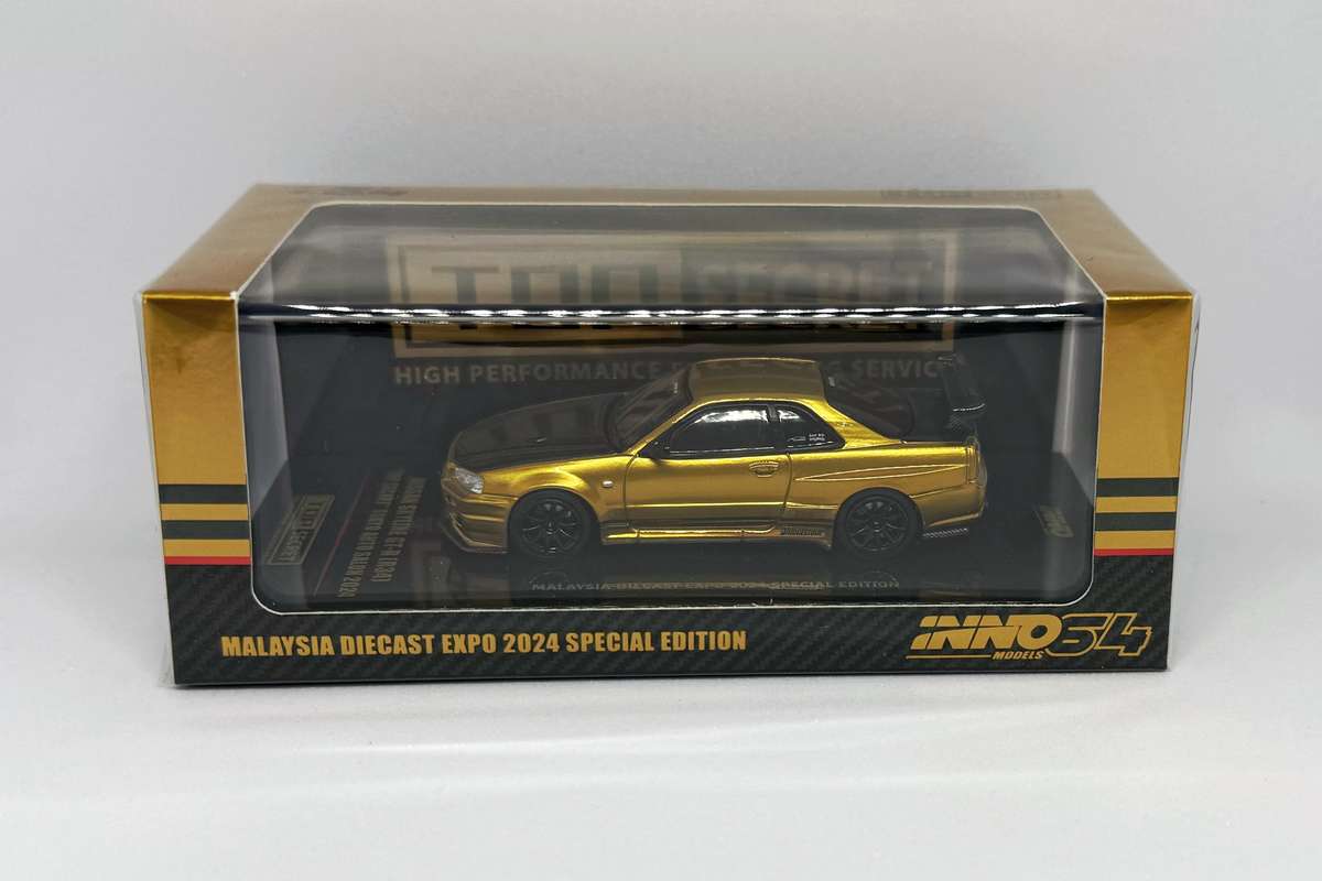 INNO64 Nissan Skyline GT-R (R34) "Top Secret"