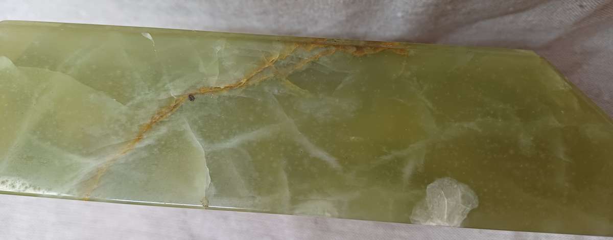 Vintage Claridge Swiss Windup Green Marble Mantle Clock