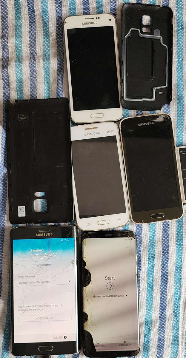 Samsung Phone Lot For Parts Or Repair