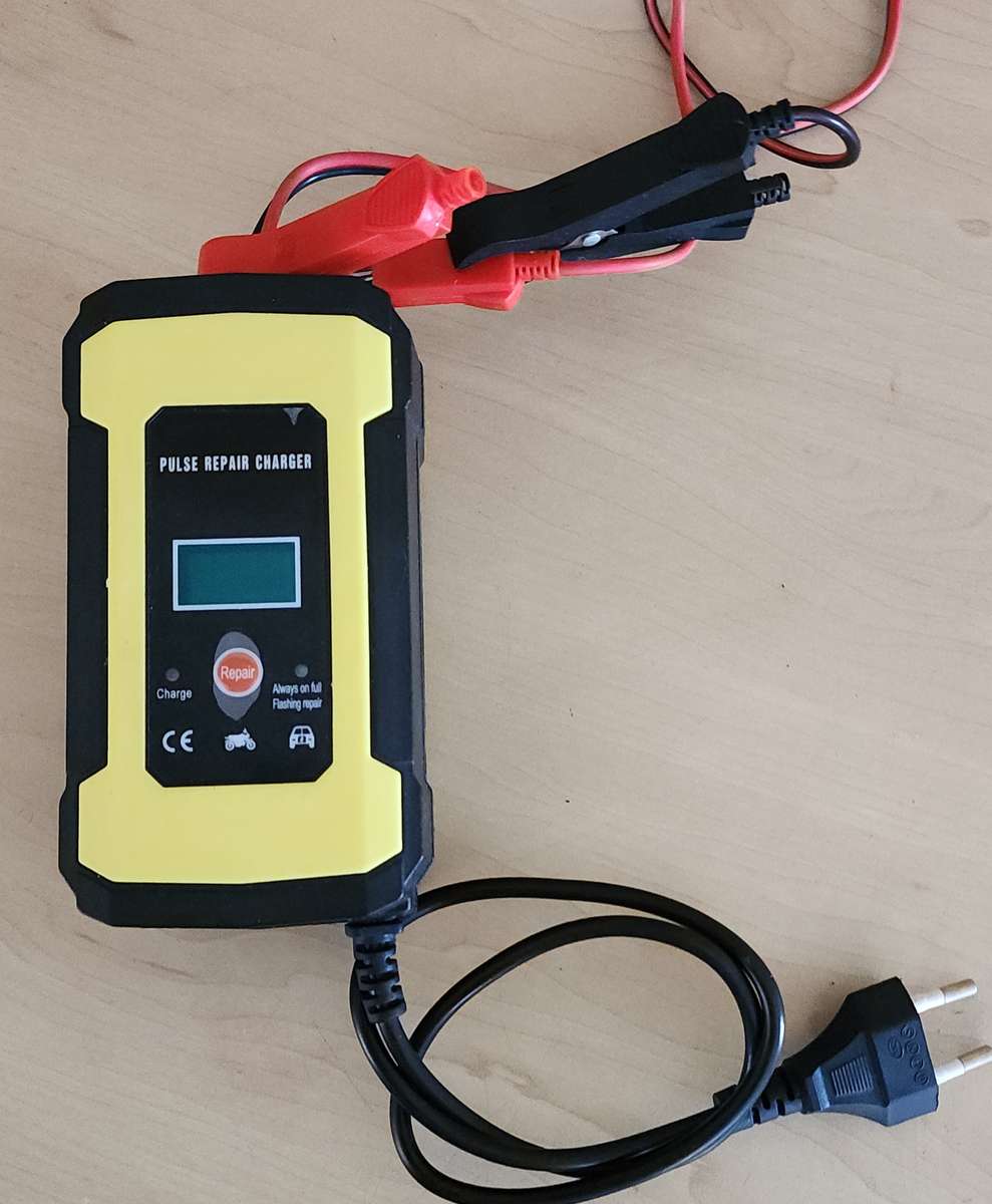 Intelligent Battery Charger