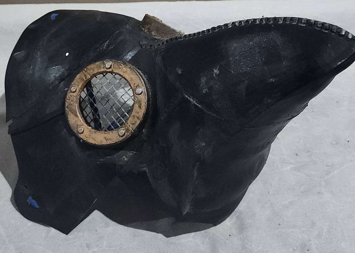 plague doctor cosplay mask