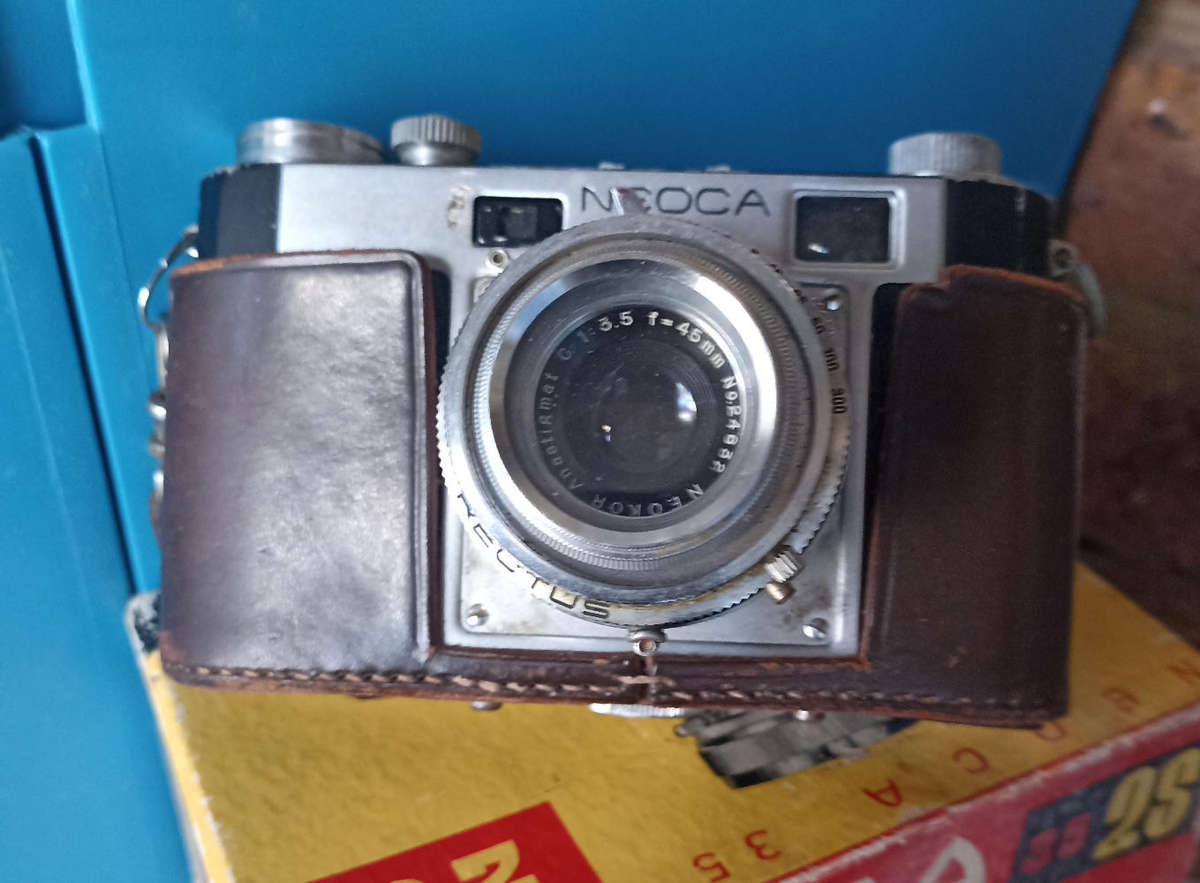 1950's Neoca 2S, 35 mm film camera in Original box which is a rare a find