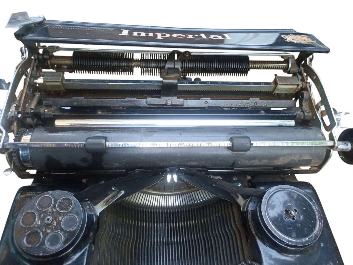 Antique 1920/30's Imperial Typewriter -Leicester J Maddison Co. England