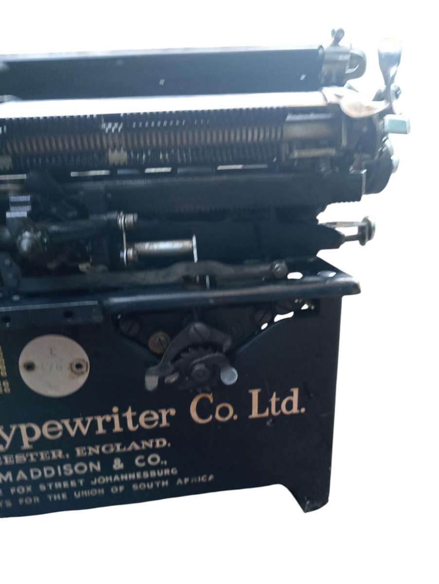 Antique 1920/30's Imperial Typewriter -Leicester J Maddison Co. England