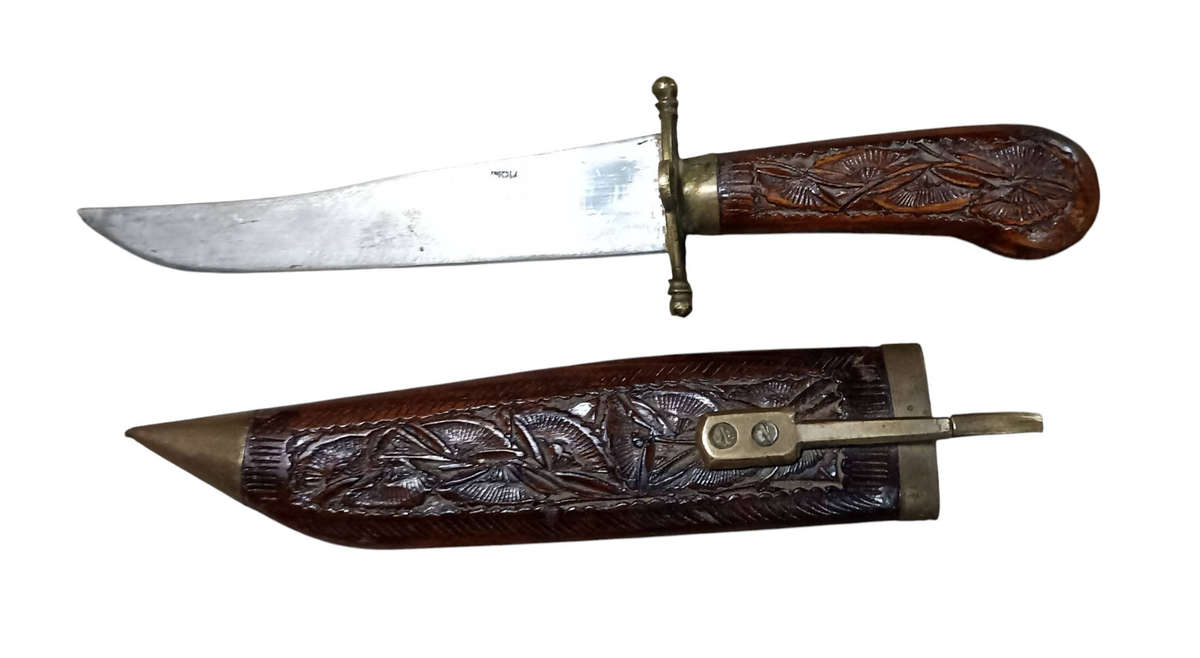Vintage India Dagger Knive-wood and brass Hand carved handle and sheath-stamped India-L 30 cm