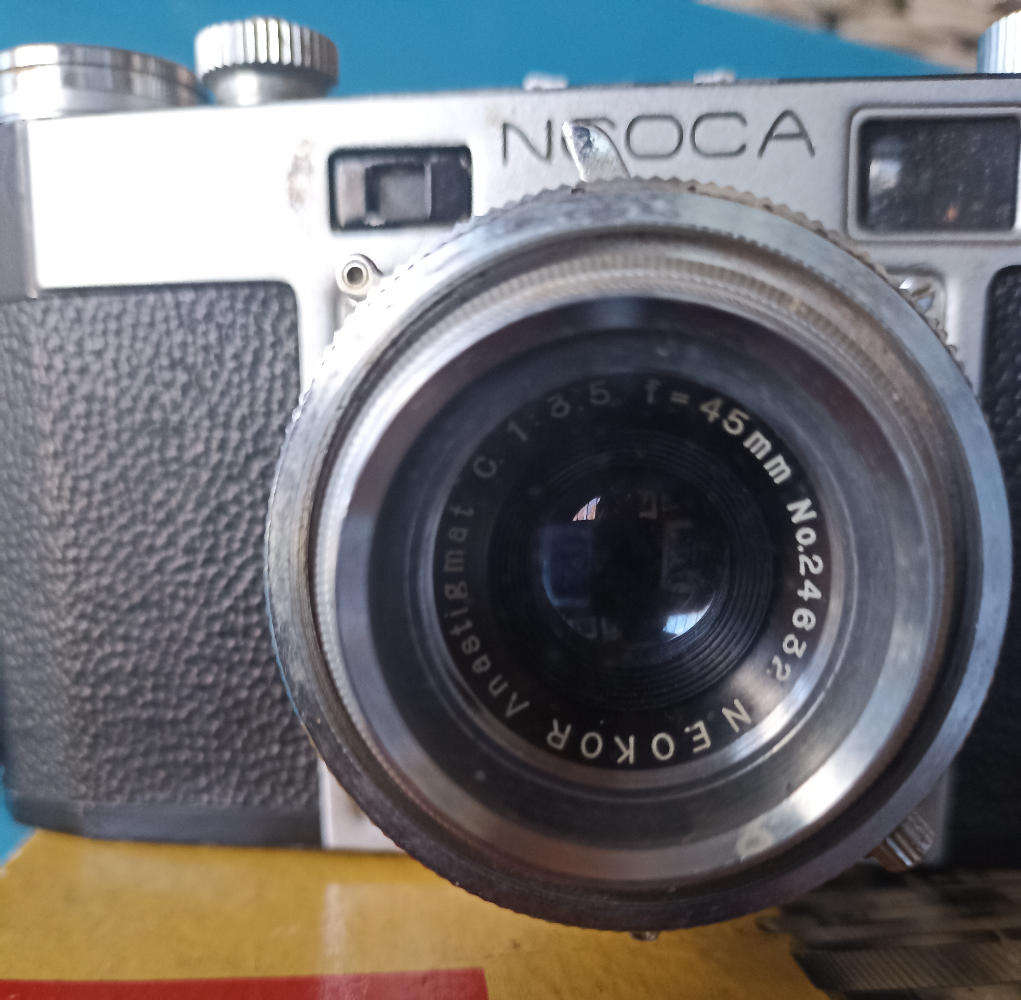 1950's Neoca 2S, 35 mm film camera in Original box which is a rare a find