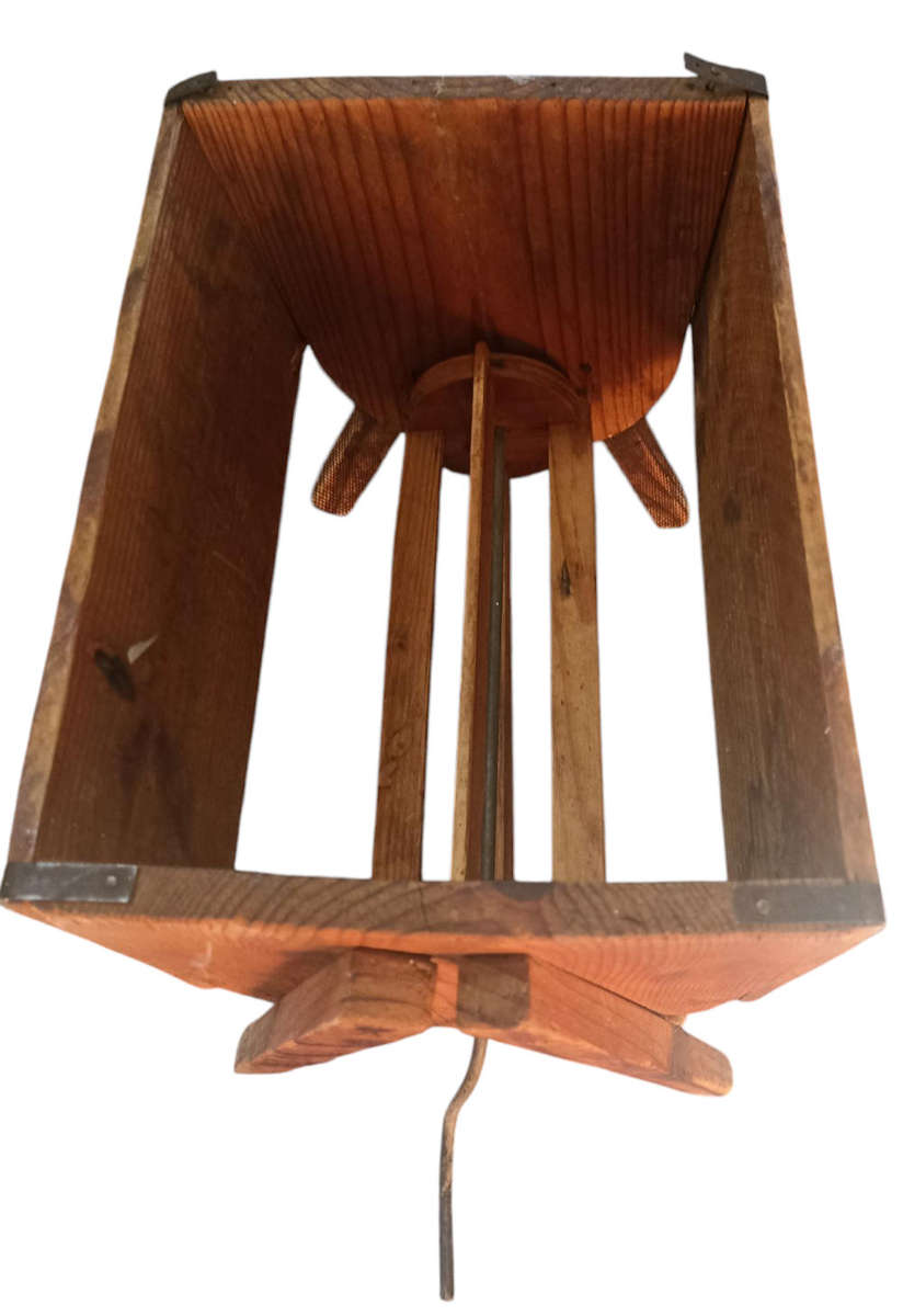 Vintage Wooden Manual Turning Flour Sifter - 35 x 23 x 30 cm (H)