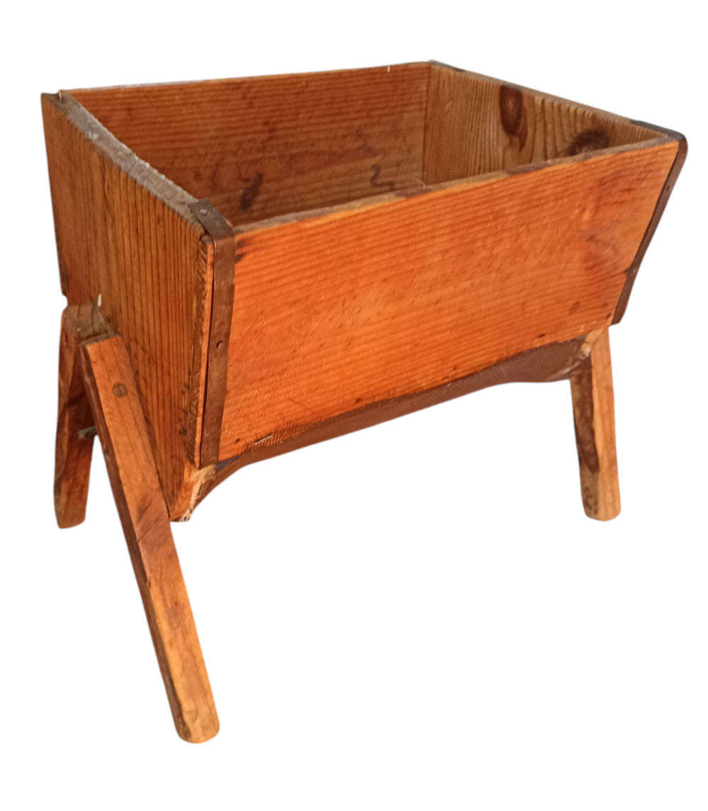 Vintage Wooden Manual Turning Flour Sifter - 35 x 23 x 30 cm (H)