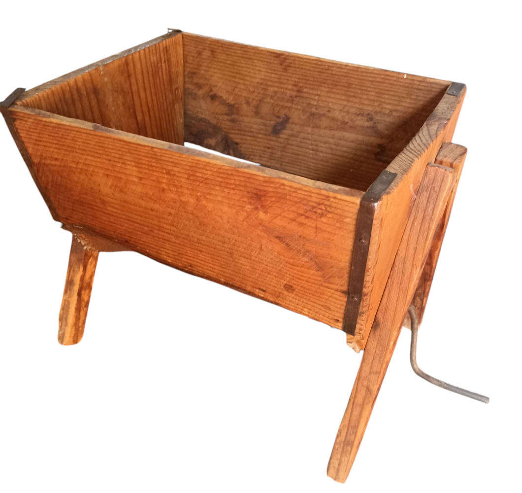 Vintage Wooden Manual Turning Flour Sifter - 35 x 23 x 30 cm (H)