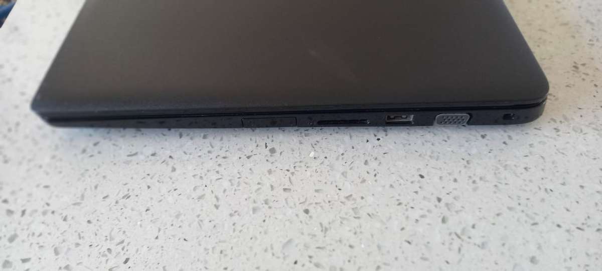 Dell Latitude 3500