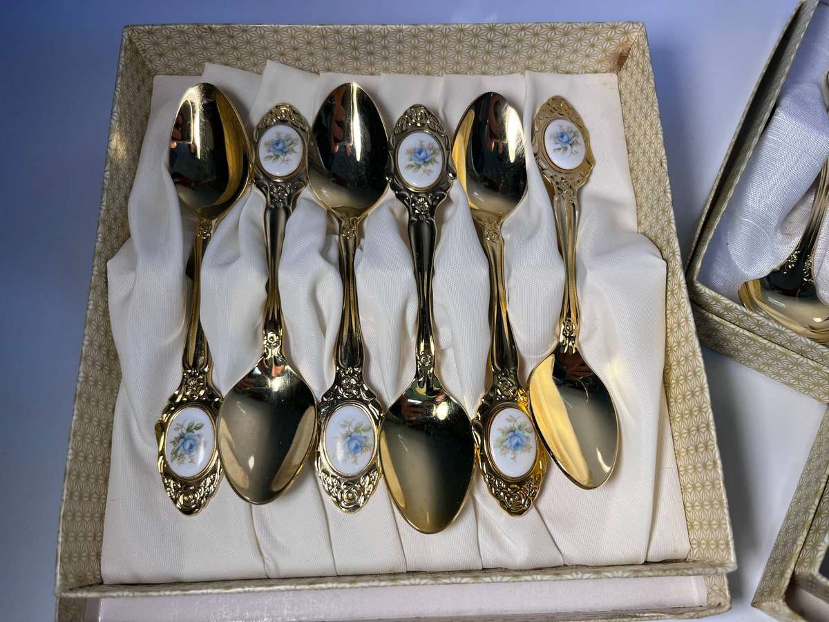 Eetrite 24ct Gold Plated Royal Albert Moonlight Rose Spoons and Cake Forks for 6