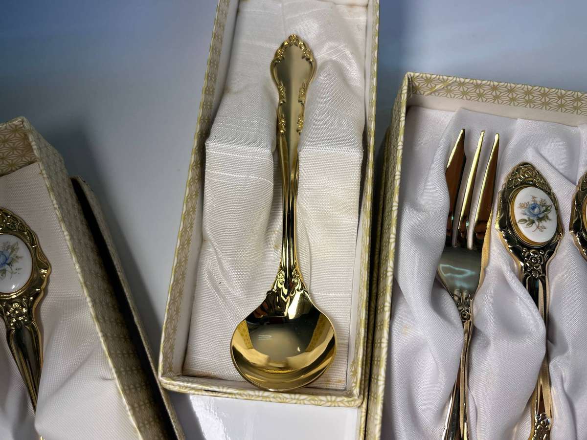 Eetrite 24ct Gold Plated Royal Albert Moonlight Rose Spoons and Cake Forks for 6