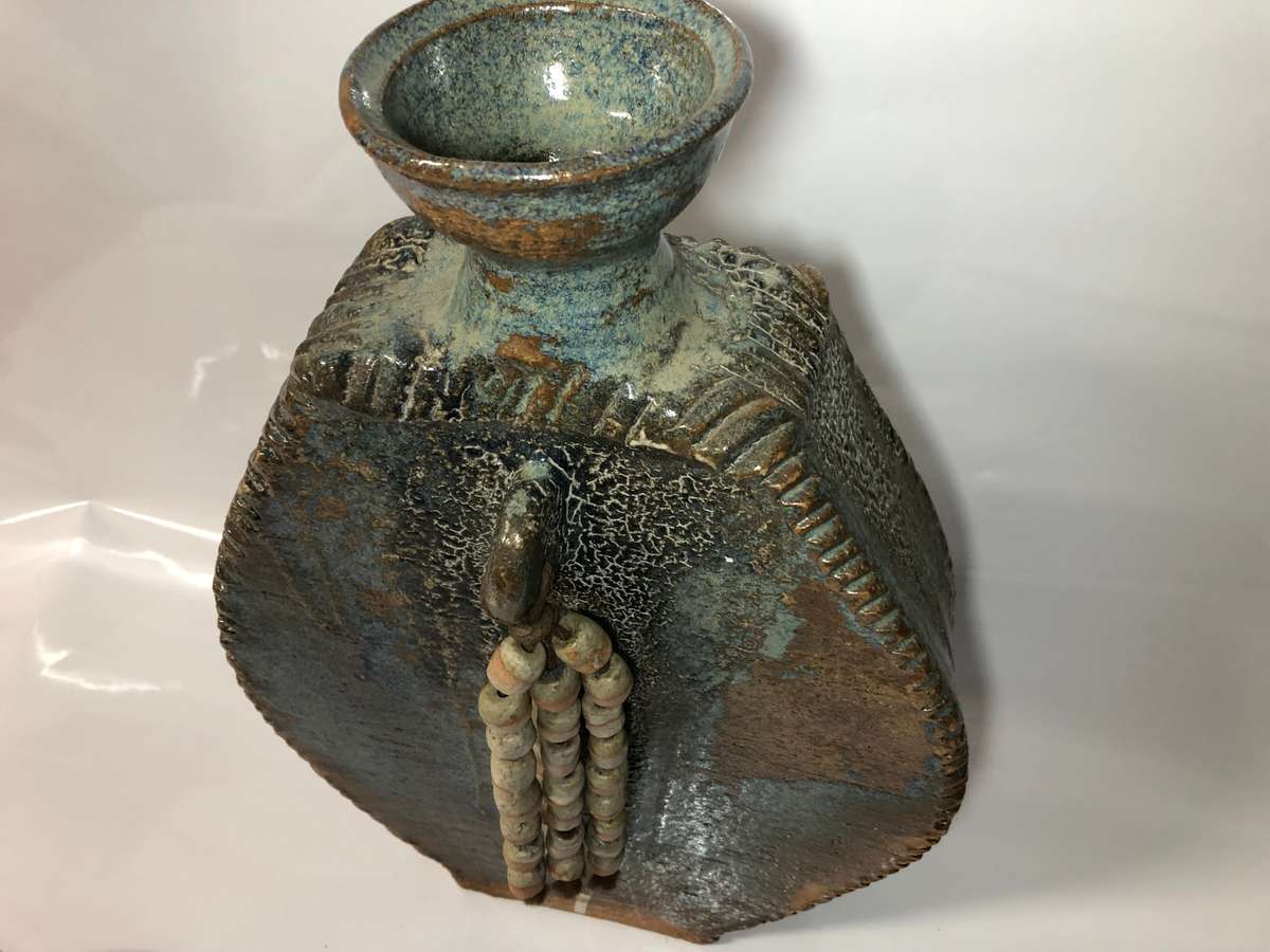 LARGE VINTAGE POTTERY VASE - 49CM- NEAR PERFECT CONDITION