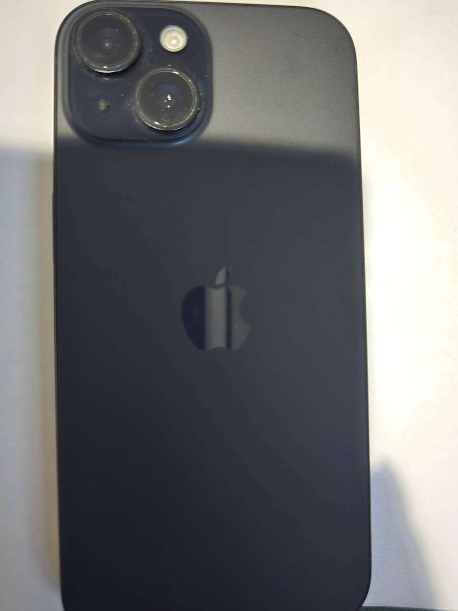 Apple Iphone 15 128gb - Read description