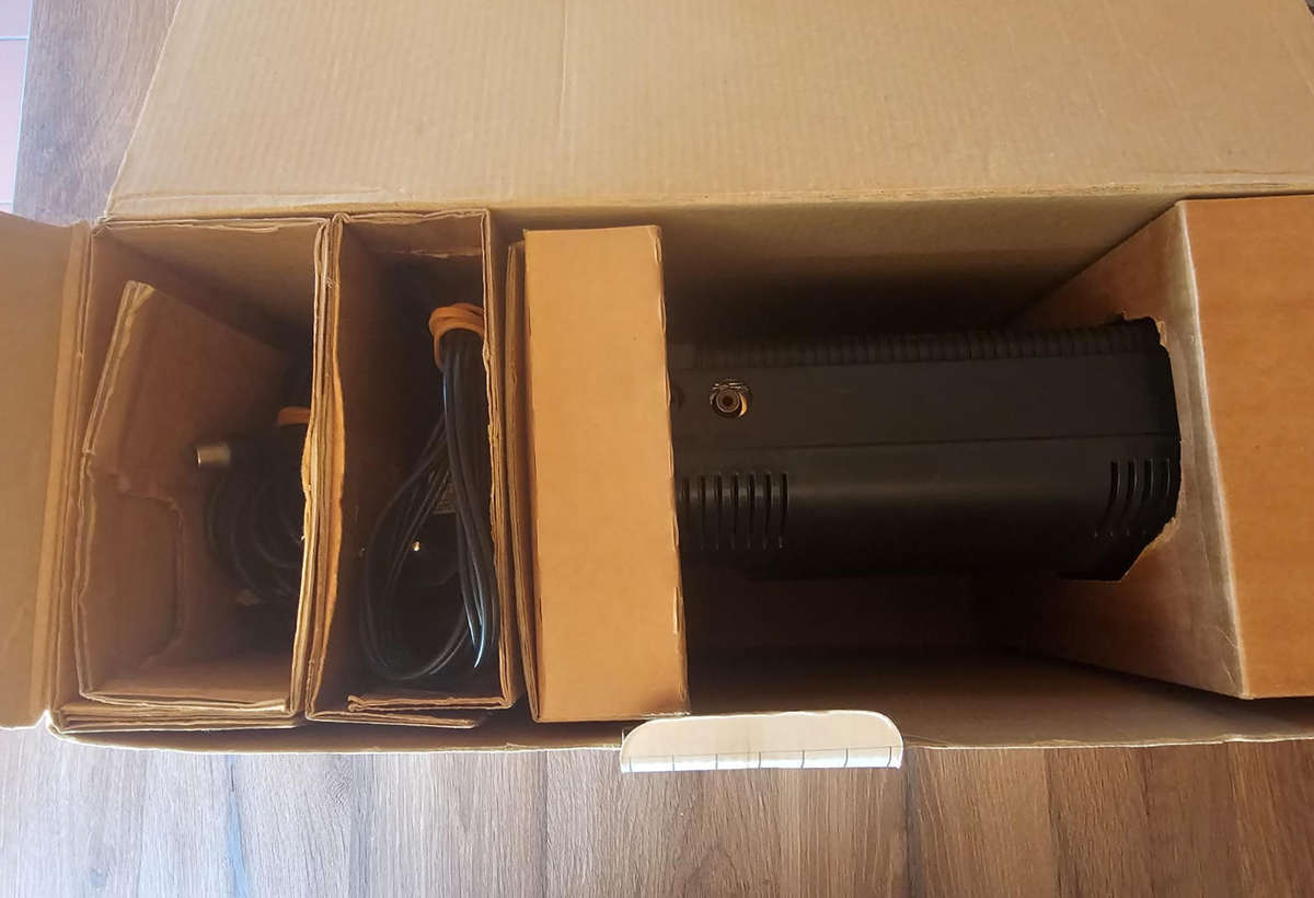 Sega Master System II console (complete in box)