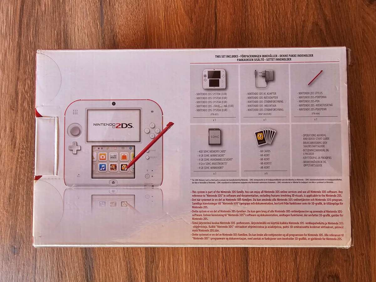 Nintendo 2DS console (White/Red)