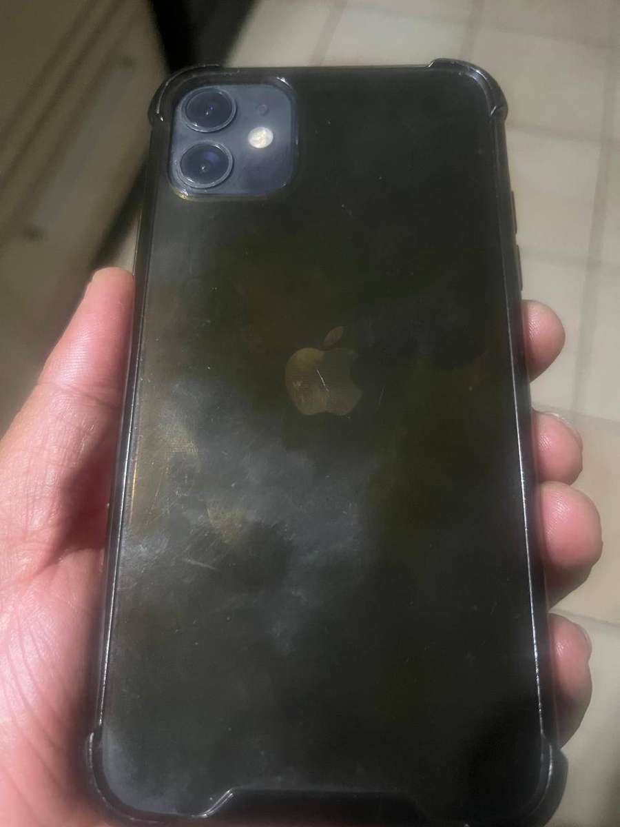 Apple iPhone 11 MHDA3AA/A Black 64GB (USED)