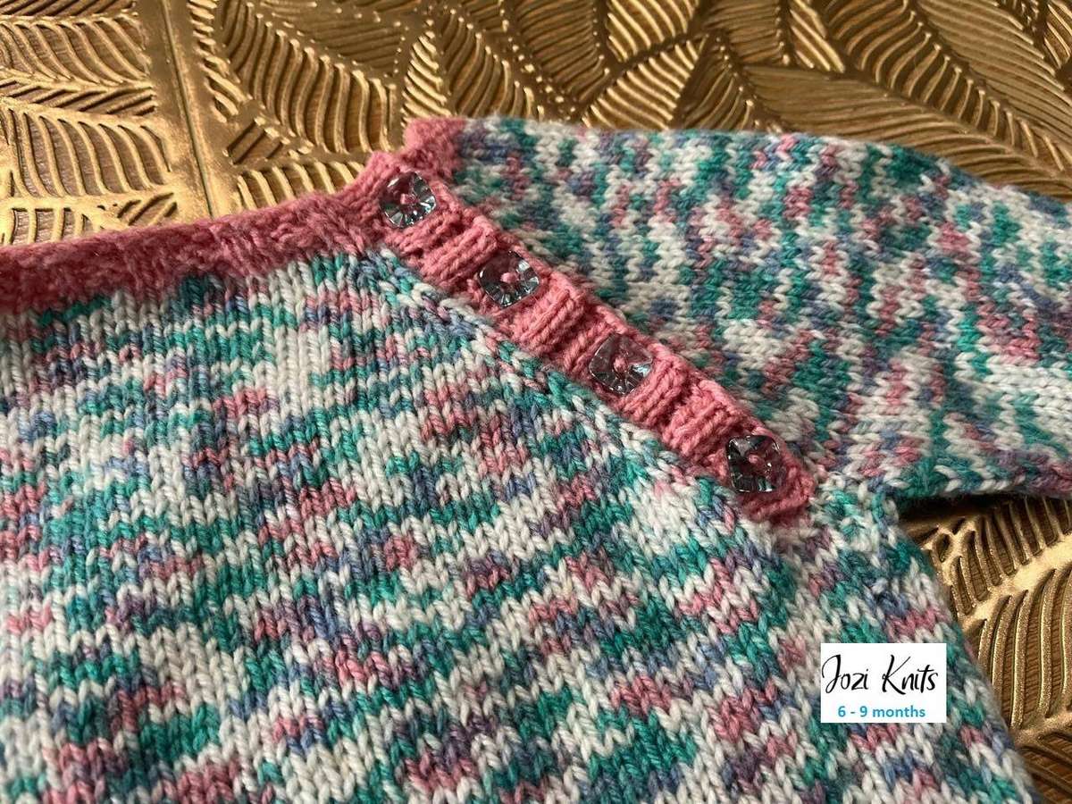 Jumper for Baby Girl (6 - 9 months) Hand knitted