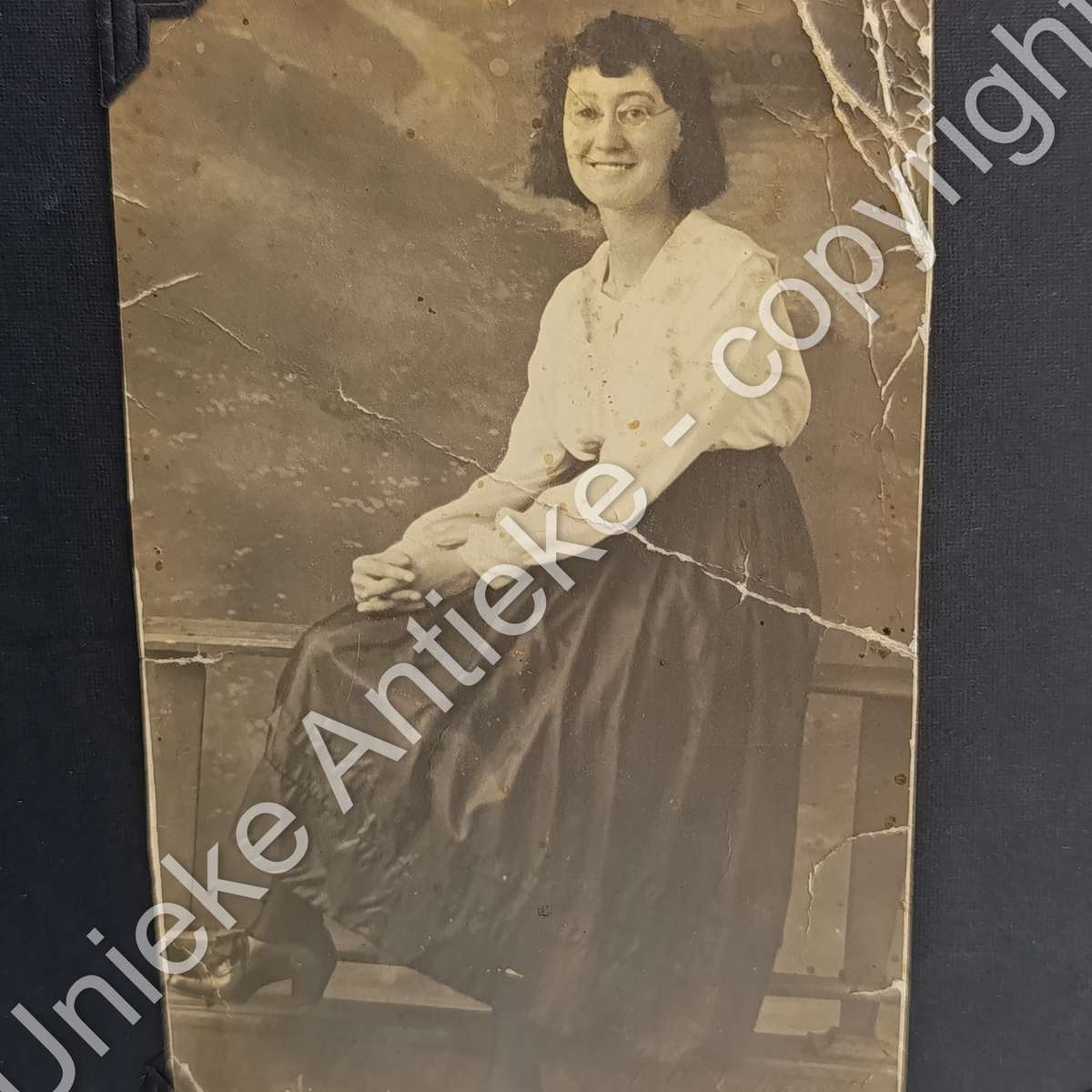 1930's Album with over 90 photos