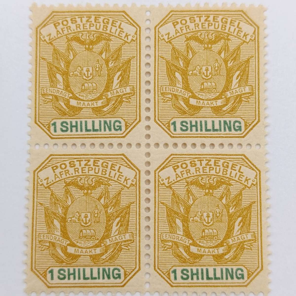 ZAR Block of 4 mint stamps 1 Shilling SACC 230