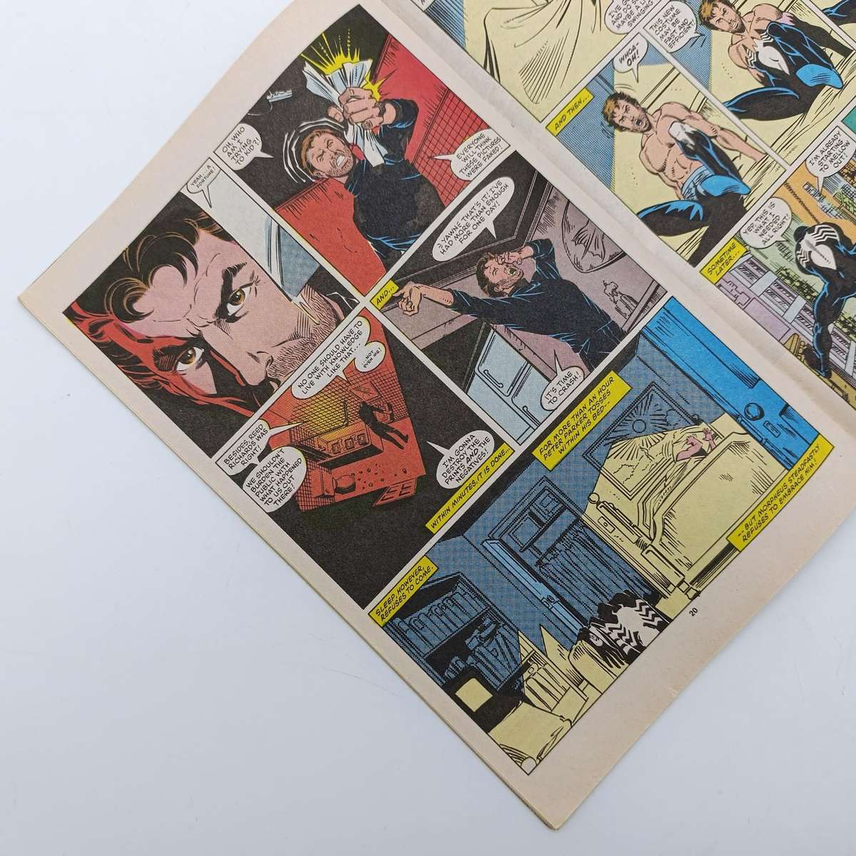 Lot of 4 vintage Spider- Man comics - #24,48, 266, 279 - 1992 to 1994 issues