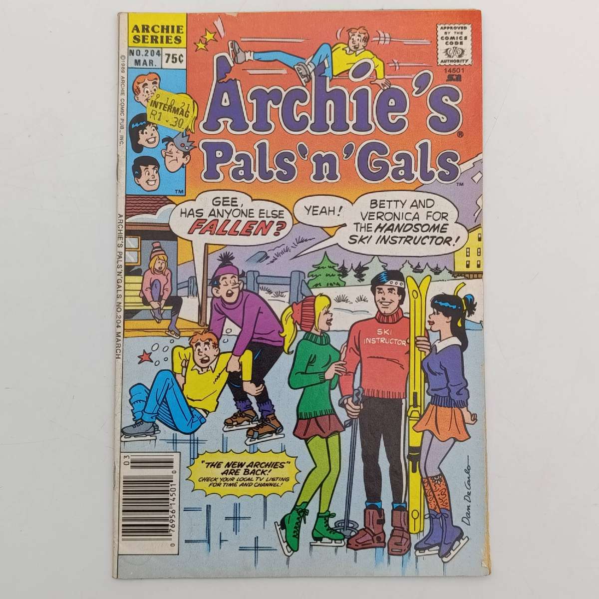 Lot of 6 vintage Archie's Pals n Gals comics