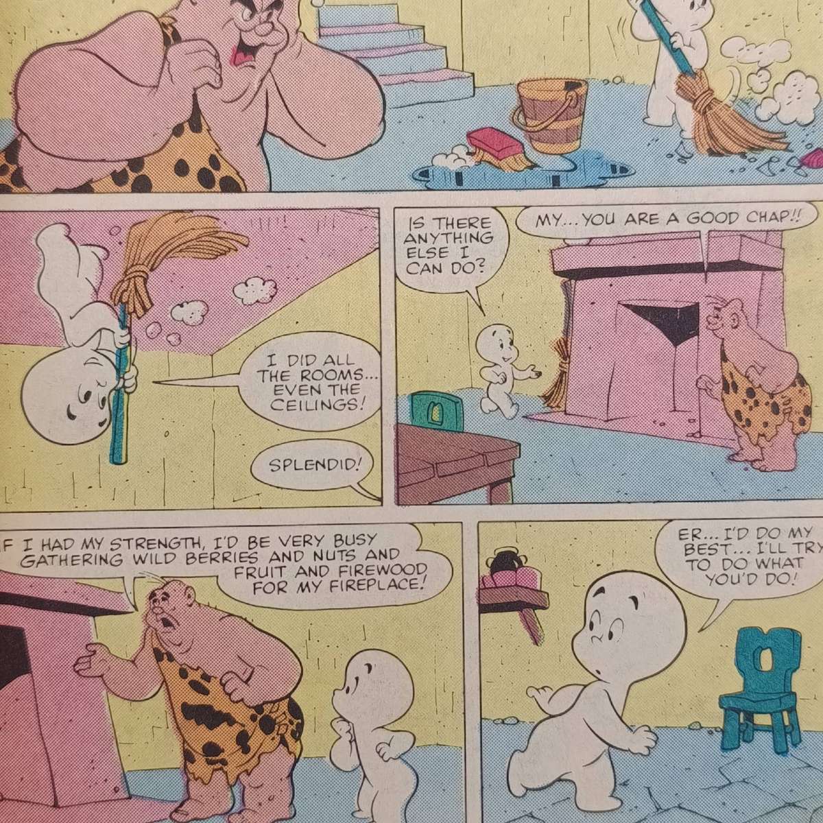 Lot of 5 vintage Richie Rich and Casper comics