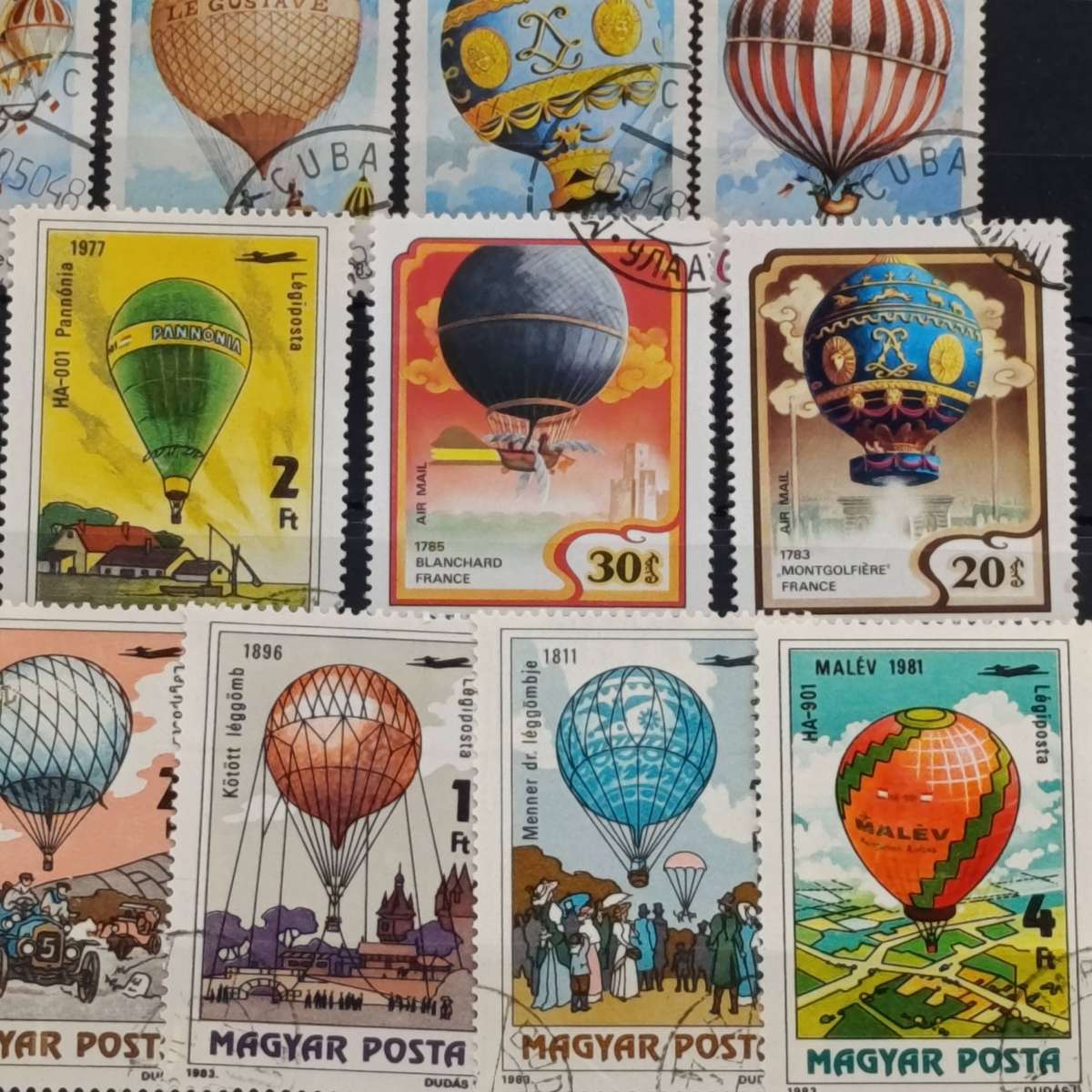 Stamp card with 17 Balloon stamps