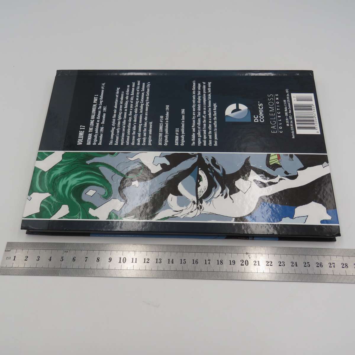 DC Comics #17 Batman - The long Halloween Part 1 graphic novel