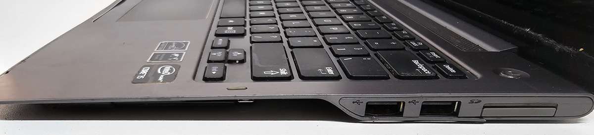 Samsung i5 laptop !Spares or Repairs!