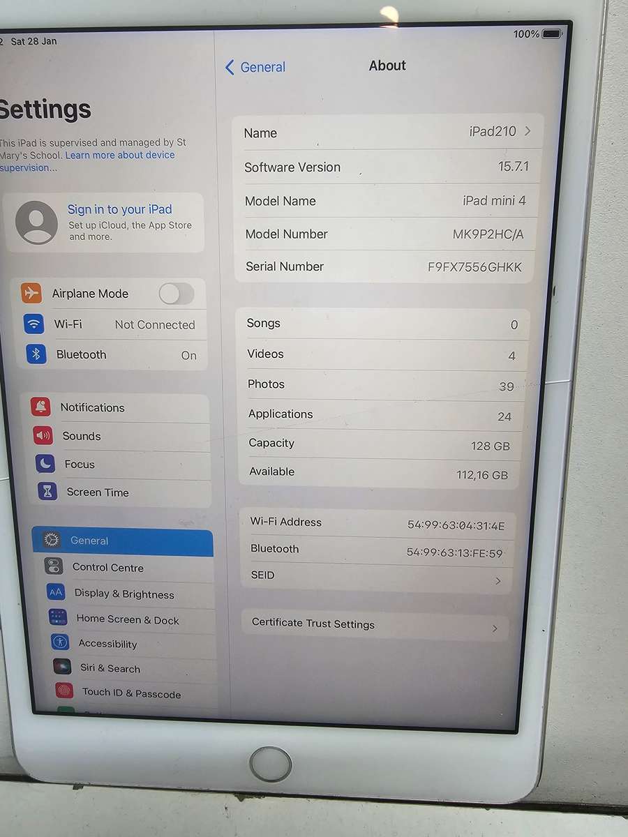 iPad Mini 4 128GB WiFi only !Digitizer cracked!