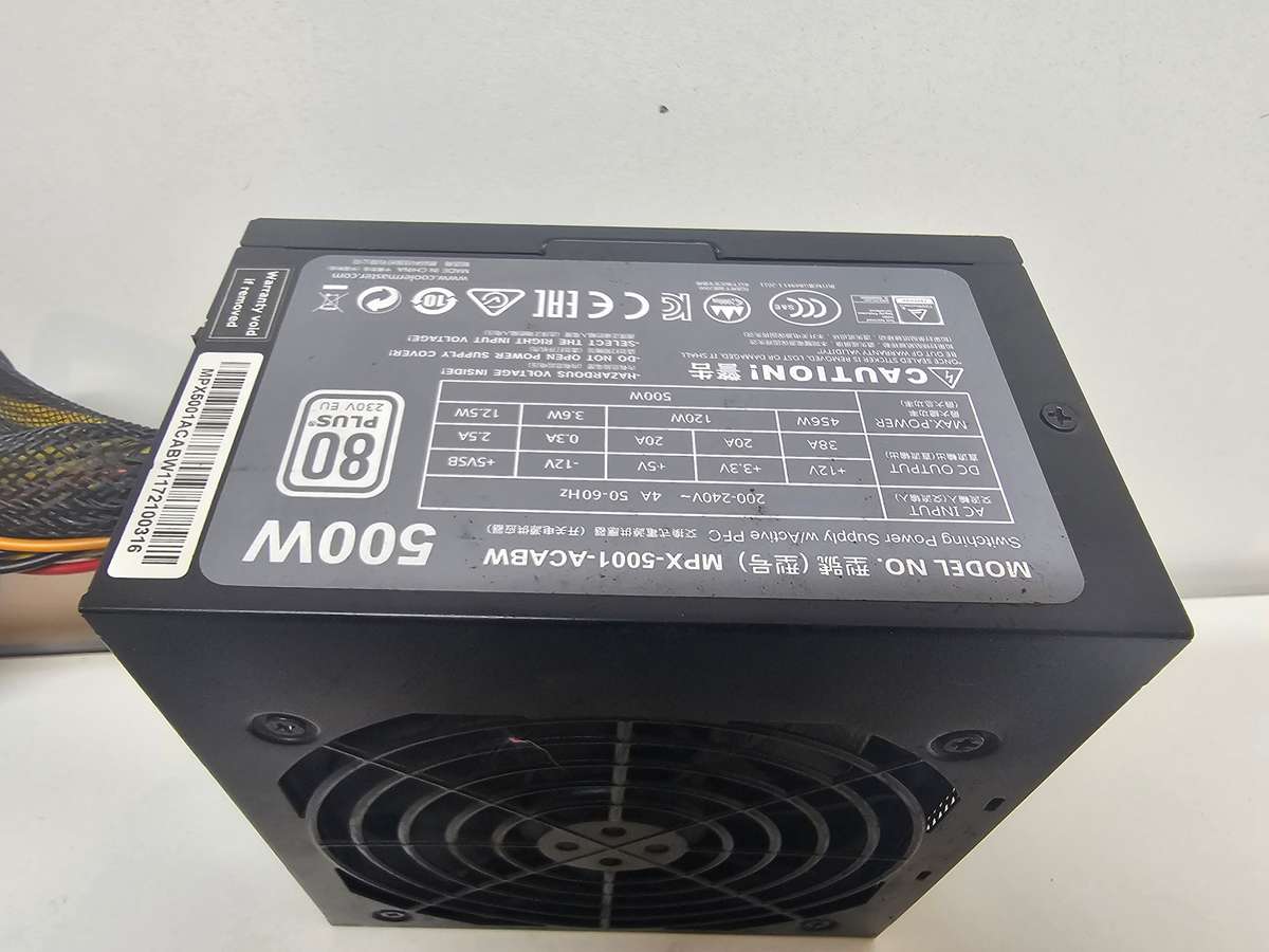 GA-H270-Gaming 3 mobo, i5-7500, 16GB DDR4, 256GB m.2 SSD, 500W PSU, GTX 750 Ti 4GB - spares/repairs