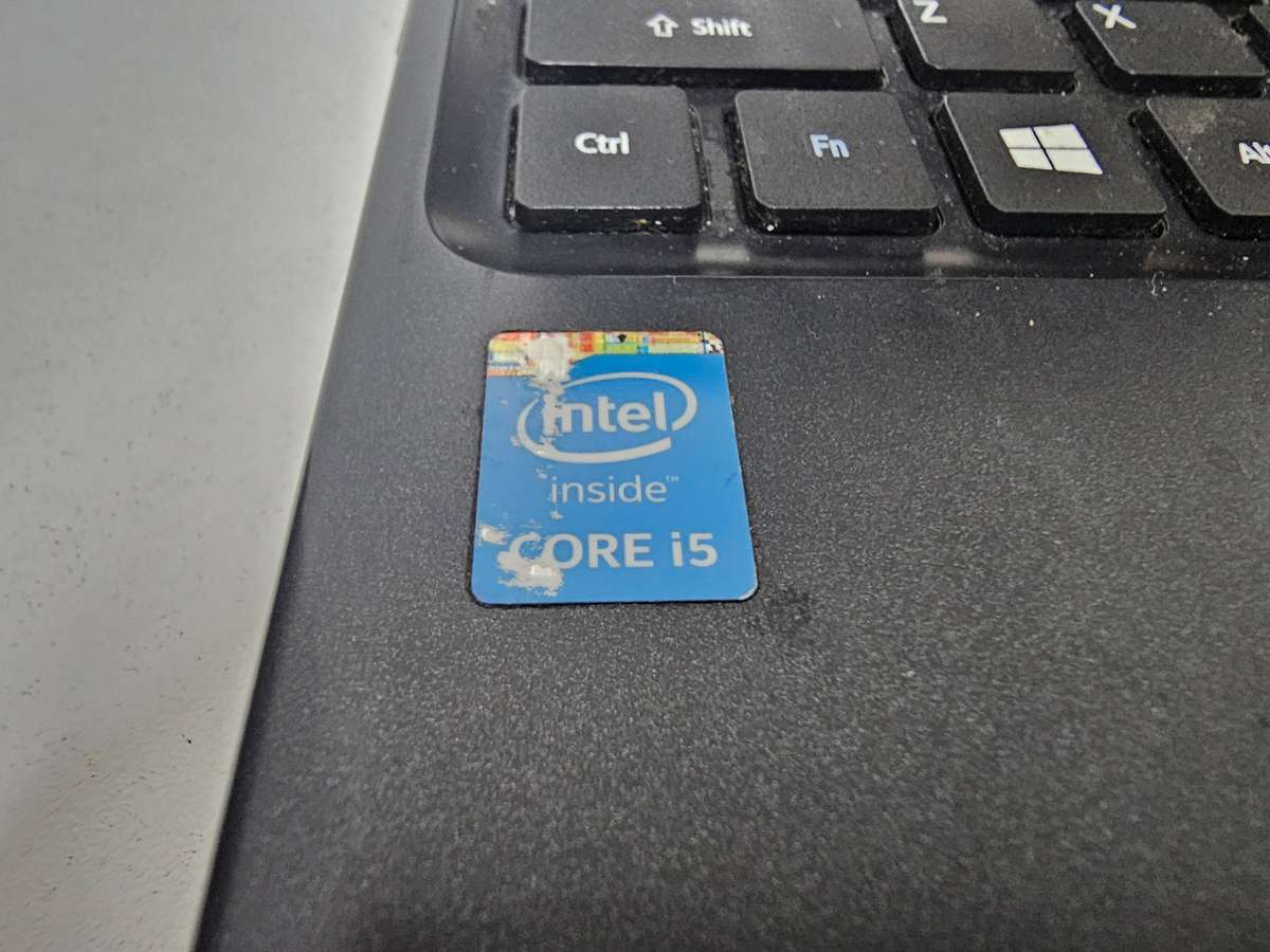 Acer Travelmare TMP255-M - No screen - Spares or repairs