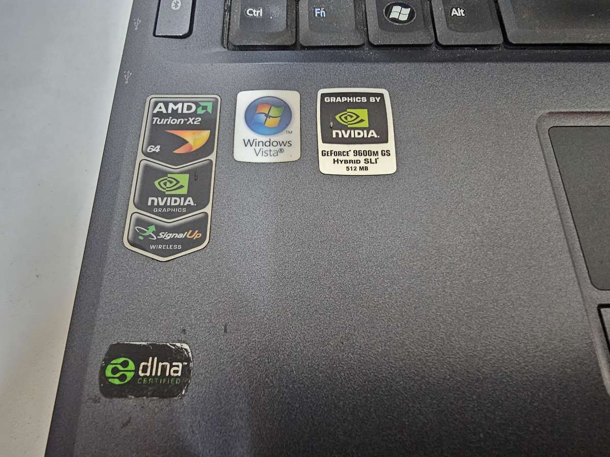 Acer Aspire 7530G - AMD Turion X2 - 4GB RAM - 320GB HDD - 17 inch screen